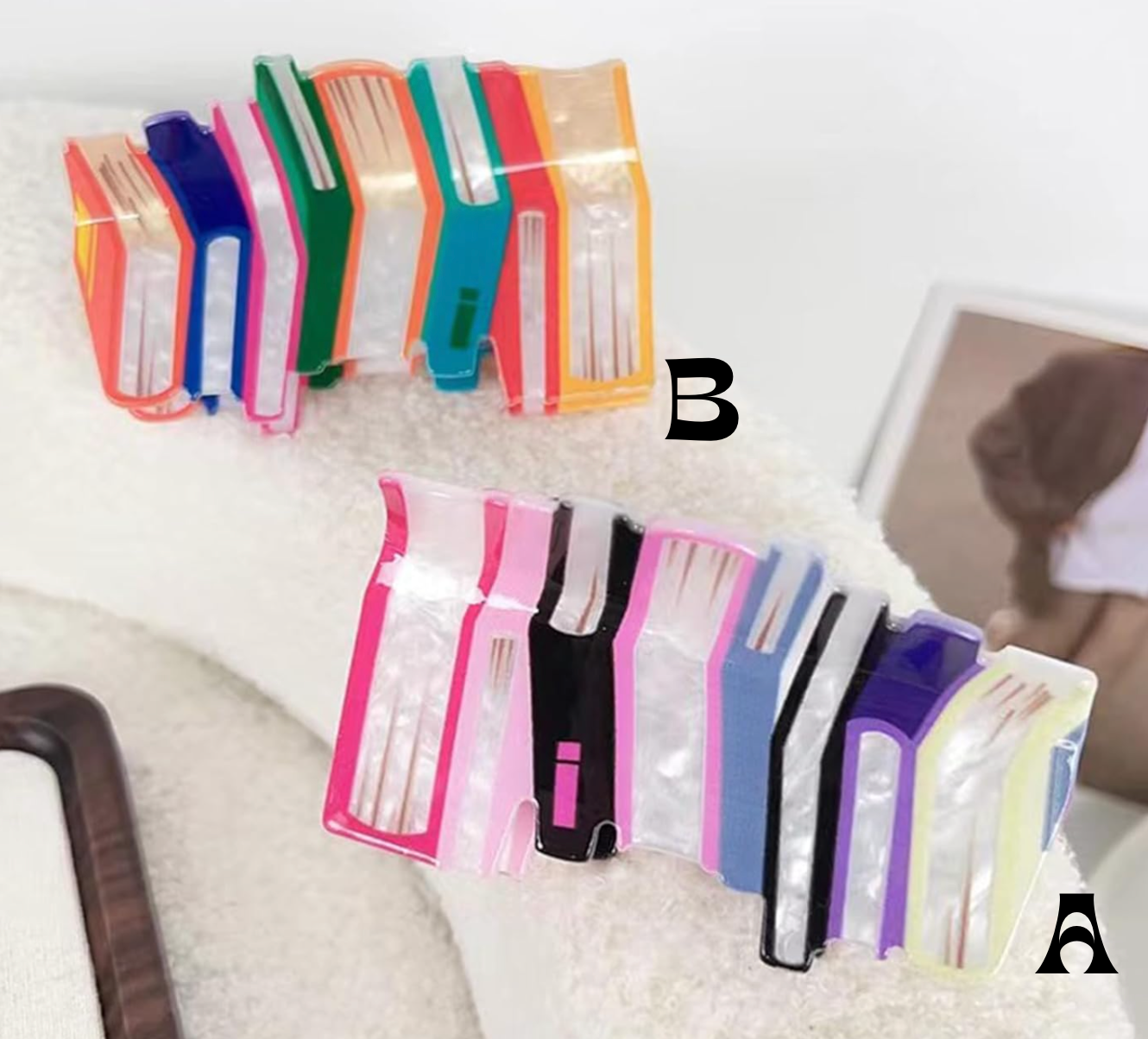 Book Stack Claw Clip